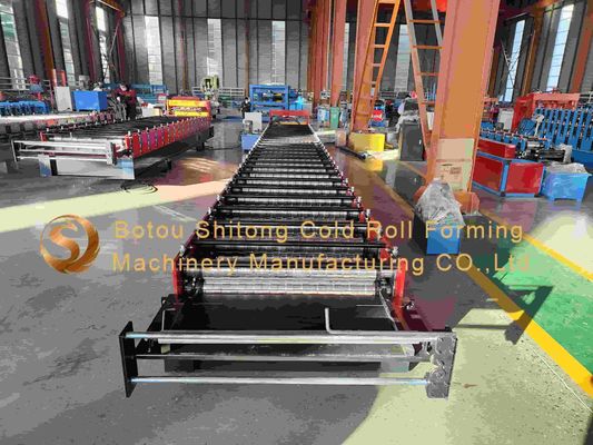 0.4-0.6mm Thickness 11 Stations Corrugated Sheet Roll Forming Machine 380V/50Hz/3Phase Voltage